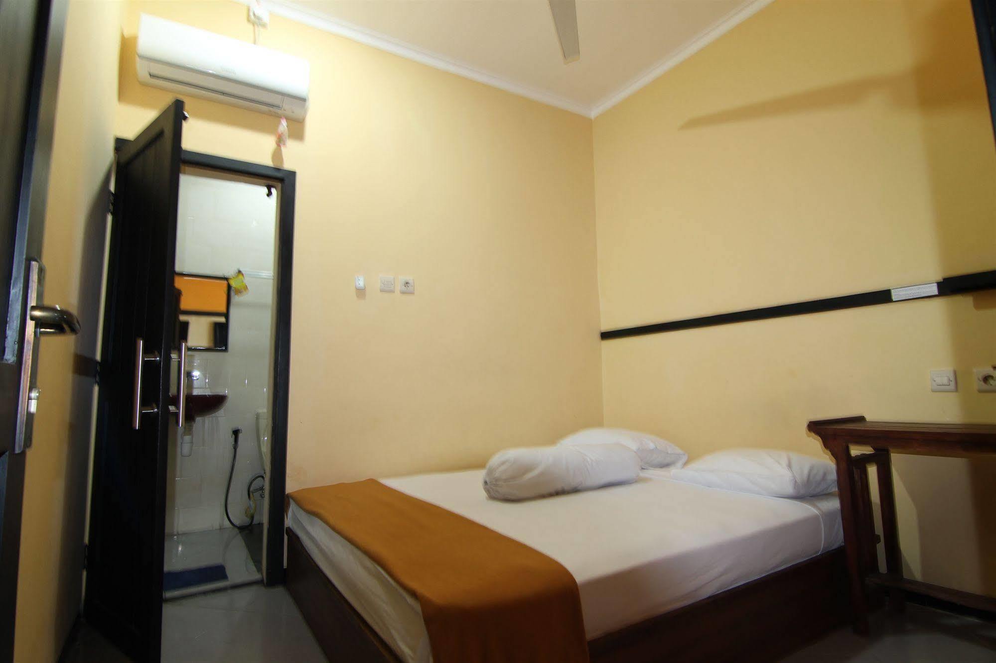 קוטה לומבוק Ct1 Bali Bed & Breakfast מראה חיצוני תמונה